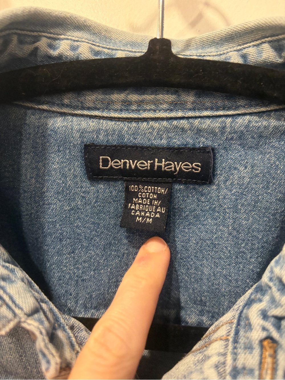 Women’s vintage Denver Hayes Blue Denim button down Shirt - Picture 5 of 14